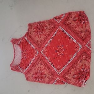 Coral flowy tank top